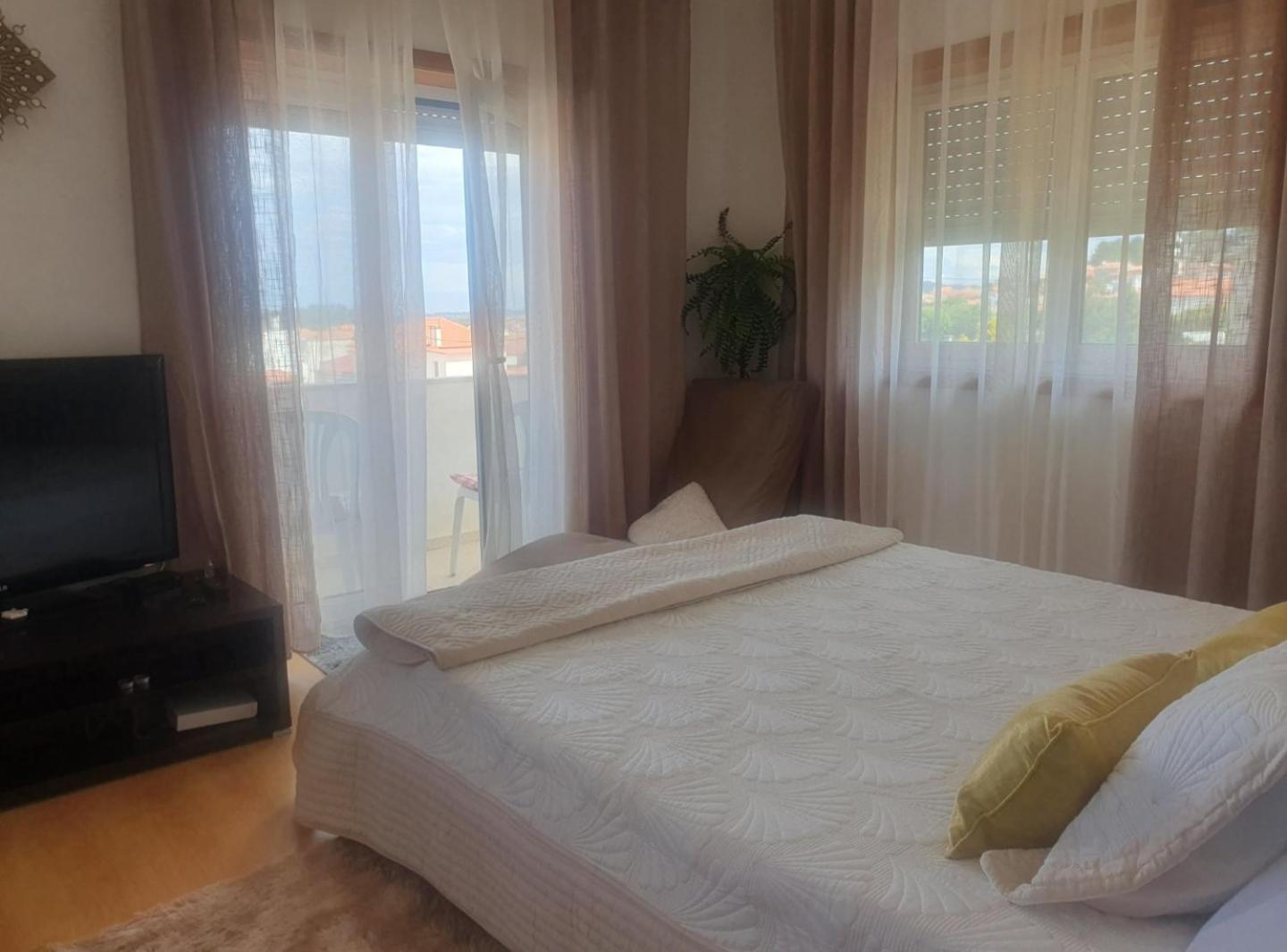 Grace House Apartment Belinho Екстериор снимка