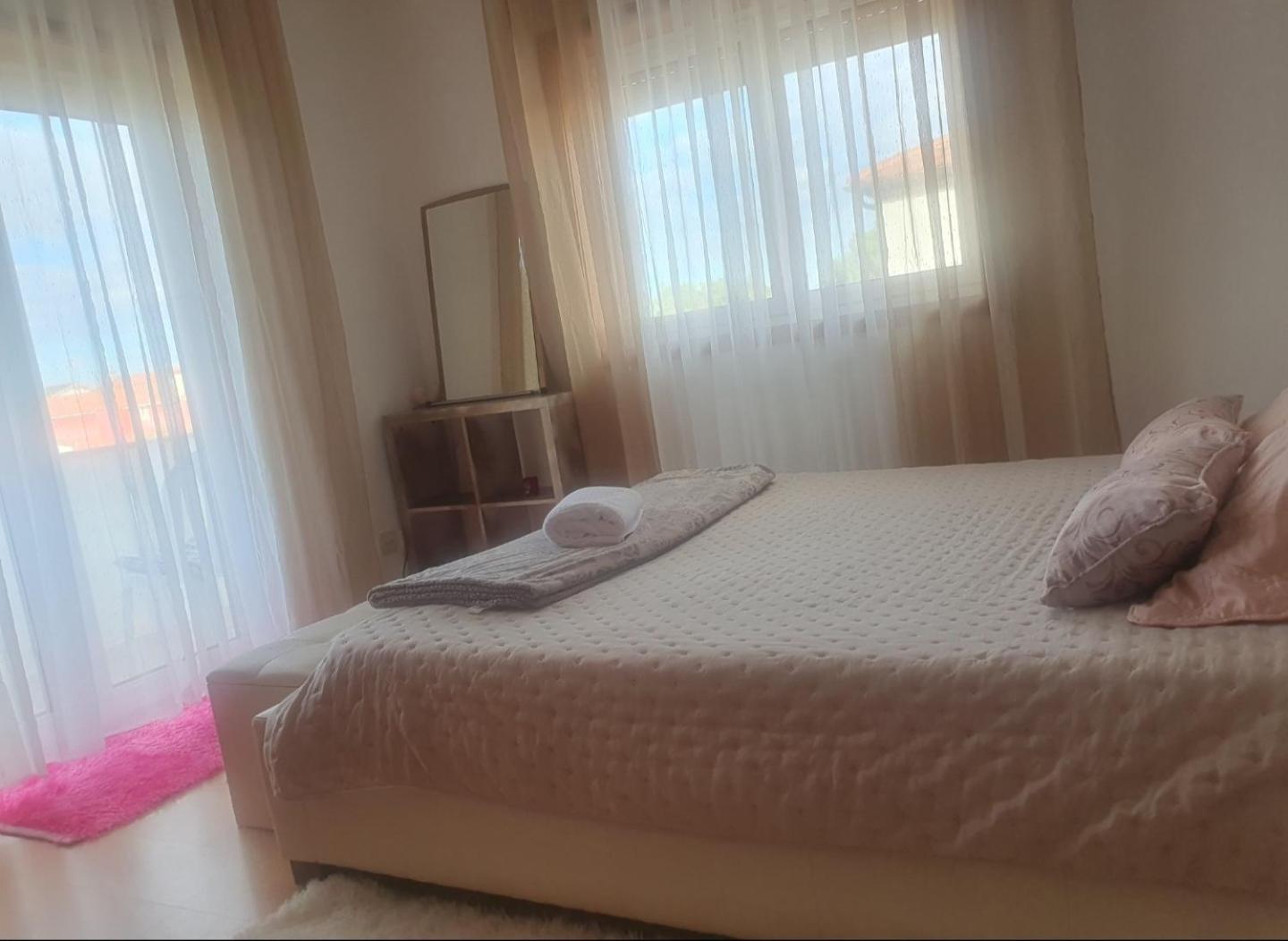 Grace House Apartment Belinho Екстериор снимка